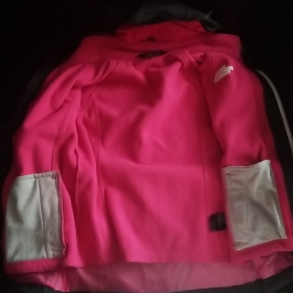 The North Face Hooded 3 in 1 Triclimate Jacket - Picture 5 of 15